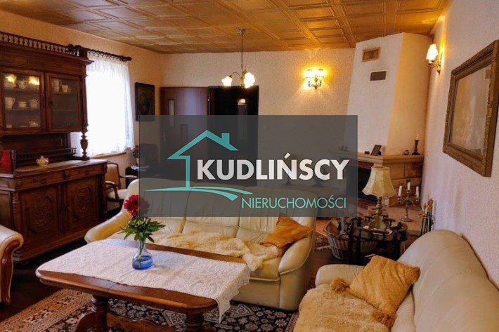 salon z kominkiem