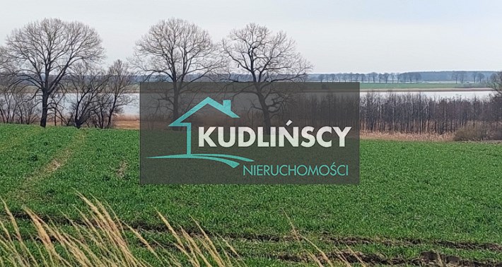 widok na rzekę