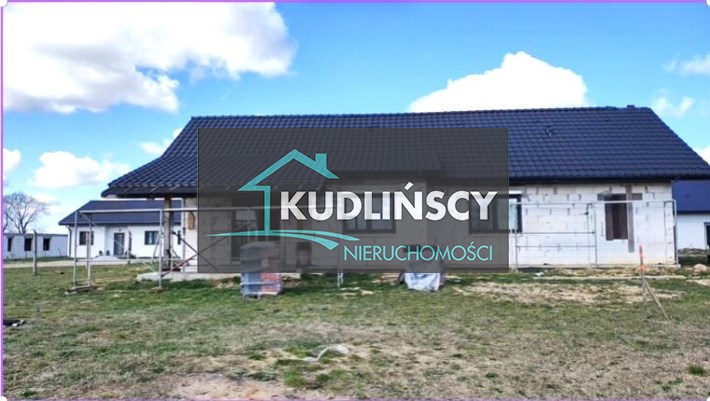 Dom widok z ogrodu